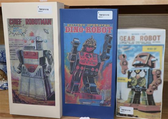 A KO Yoshiya tinplate battery-operated Chief Robotman and two Horikawa SH tinplate/plastic robots,